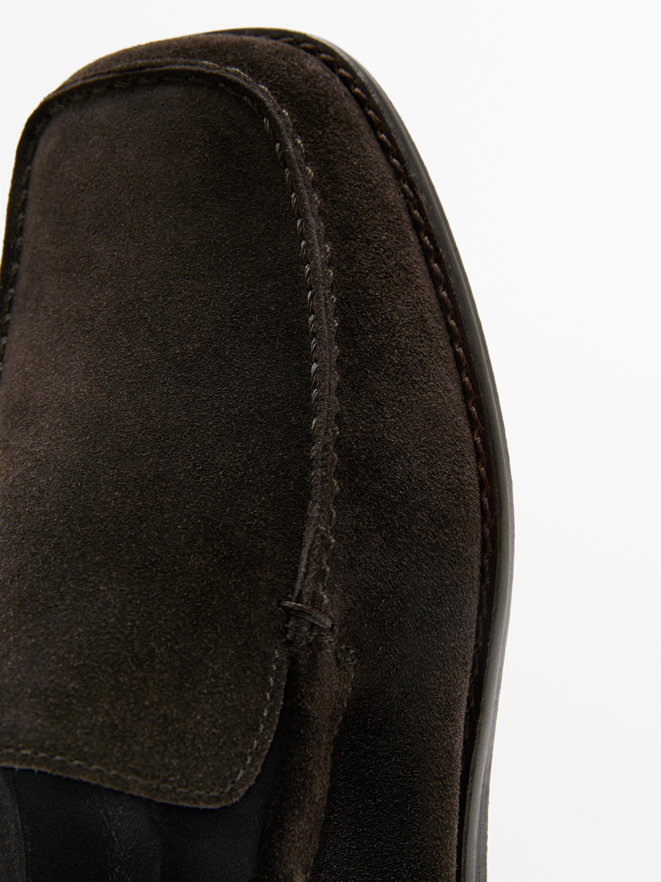 Soft leather loafers with gathered detail